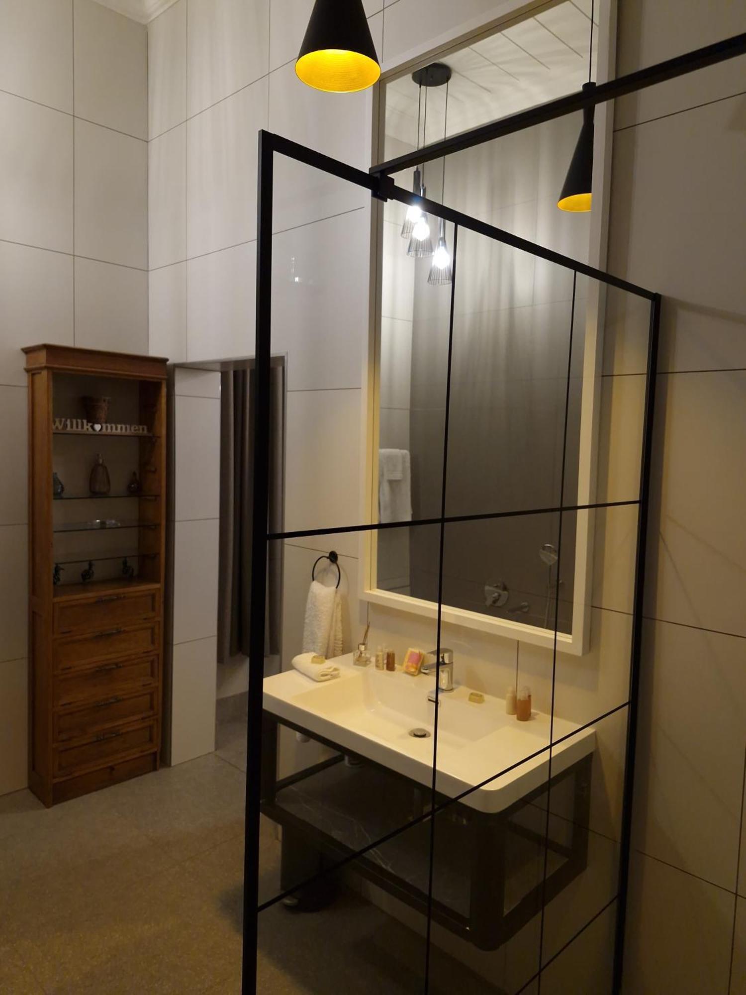 Le Chateau Guest House And Conference Centre Kempton Park Dış mekan fotoğraf